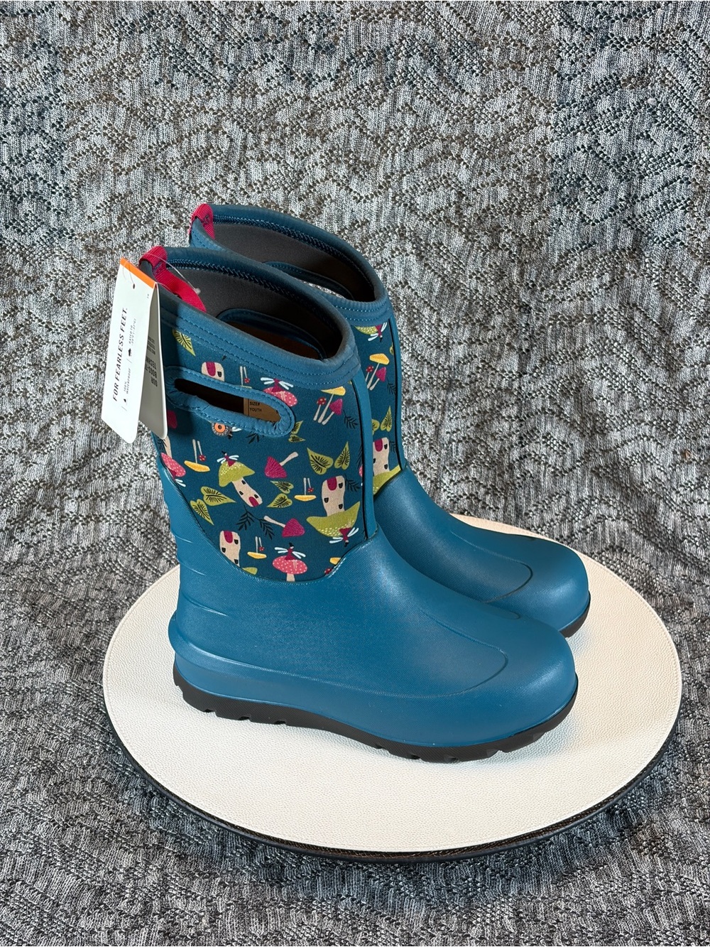 BOGS Kids Neo Classic Mushrooms boots Kids size 5